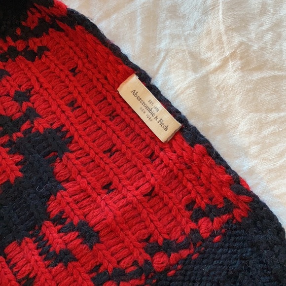 Abercrombie & Fitch navy red winter snow moose scarf with fringes - Picture 4 of 7